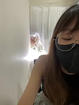 Snapshot of Chu1314 chatting on 03-04-25, 03:26 Chu1314 online show from 03-04-25, 03:26