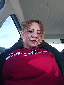 Snapshot of Anur-77 chatting on 10-22-25, 08:47 Anur-77 online show from 10-22-25, 08:47