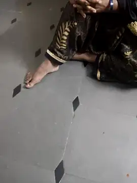 Snapshot of laxmitelugu78 chatting on 01-24-25, 08:32 laxmitelugu78 online show from 01-24-25, 08:32