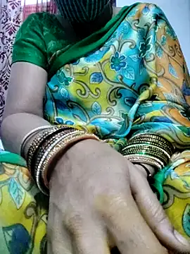 Snapshot of laxmitelugu78 chatting on 03-08-25, 06:10 laxmitelugu78 online show from 03-08-25, 06:10