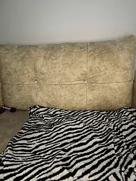 lovesgirl0 online show from 02-13-25, 10:02