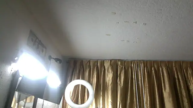 Snapshot of sexyhotstud12 chatting on 02-06-25, 11:04 sexyhotstud12 online show from 02-06-25, 11:04