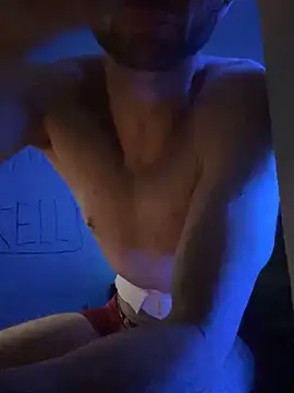 Snapshot of sexyhotstud12 chatting on 03-18-25, 07:19 sexyhotstud12 online show from 03-18-25, 07:19