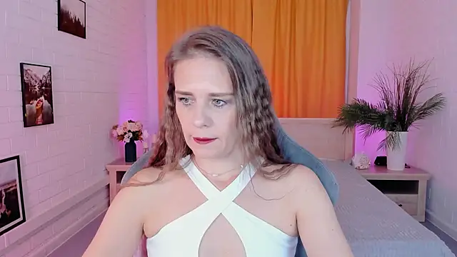 EmiliaBedy online show from 10-07-25, 09:06