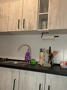 bunnythetailor online show from 01-30-25, 04:16