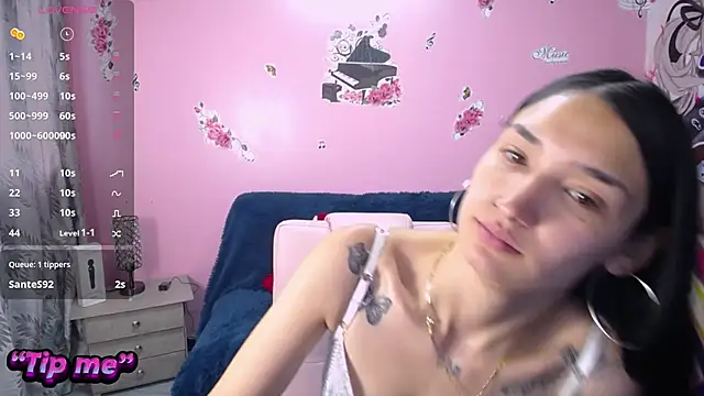 Snapshot of Sofii_cutee chatting on 01-25-25, 12:26 Sofii cutee online show from 01-25-25, 12:26