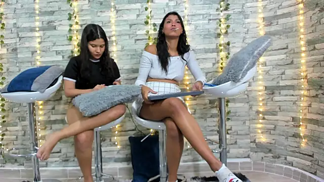 emilly09 online show from 03-14-25, 10:16