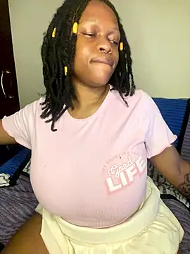 Boneca25 online show from 01-08-26, 10:23