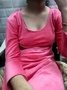 Snapshot of Tanu-00 chatting on 02-27-25, 10:15 Tanu-00 online show from 02-27-25, 10:15