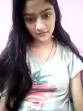 Snapshot of Tanu-00 chatting on 09-28-25, 02:11 Tanu-00 online show from 09-28-25, 02:11