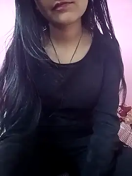 Snapshot of Tanu-00 chatting on 12-16-25, 04:06 Tanu-00 online show from 12-16-25, 04:06