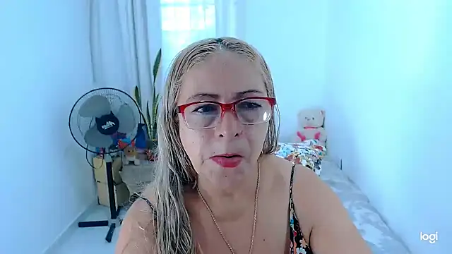 Sweeetnaughty online show from 05-23-26, 01:04