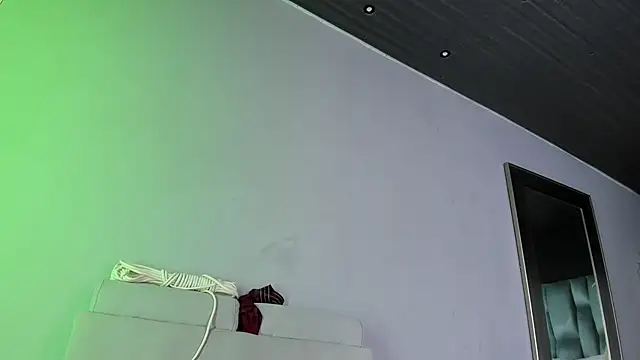 Snapshot of kaletattoo chatting on 02-14-25, 05:09 kaletattoo online show from 02-14-25, 05:09