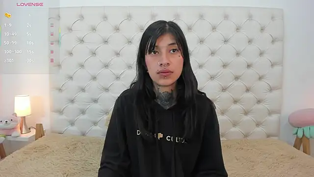 esmeralda06 online show from 09-20-25, 03:46