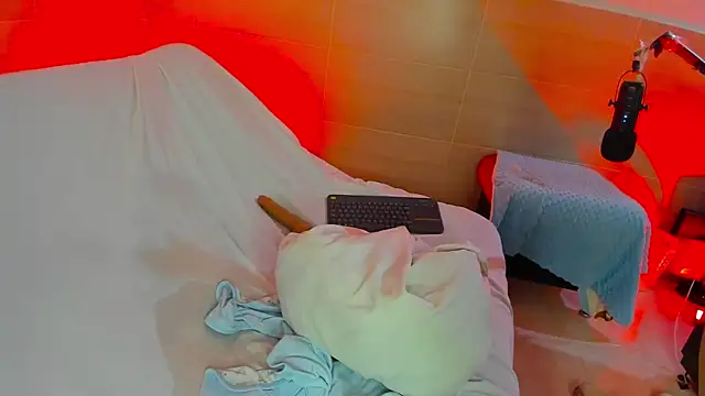 Ximena  1 online show from 02-25-25, 02:33