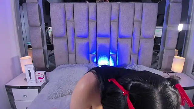 Bonet iris online show from 04-21-26, 07:17