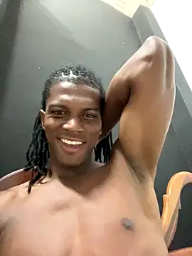 Snapshot of SlykaandpettterX chatting on 12-01-25, 04:28 SlykaandpettterX online show from 12-01-25, 04:28