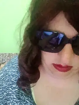 Snapshot of Adrianka chatting on 07-17-26, 08:57 Adrianka online show from 07-17-26, 08:57