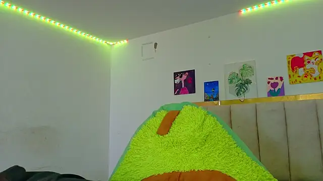 Juanmres online show from 07-14-26, 06:02