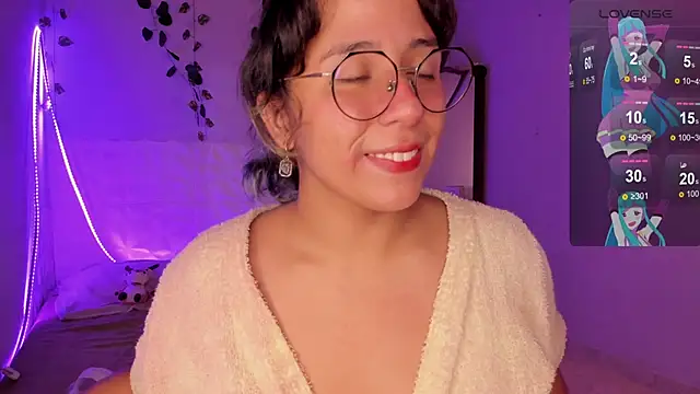 Snapshot of Ludovica6669 chatting on 03-09-25, 11:25 Ludovica6669 online show from 03-09-25, 11:25