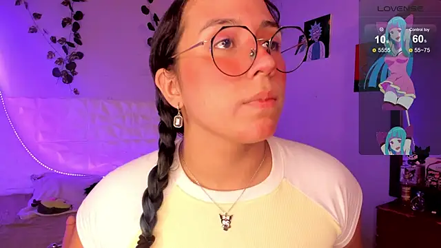 Snapshot of Ludovica6669 chatting on 03-13-25, 09:05 Ludovica6669 online show from 03-13-25, 09:05