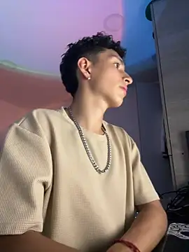 iKrofur online show from 01-30-25, 04:06