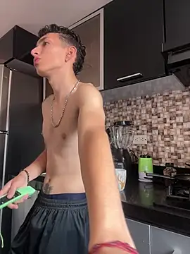 iKrofur online show from 03-09-25, 03:38