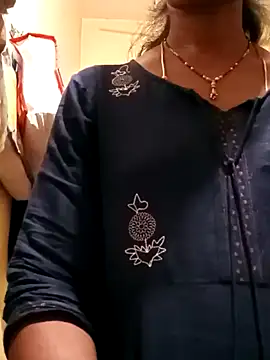 Snapshot of TeluguammayiMahi chatting on 02-28-25, 05:37 TeluguammayiMahi online show from 02-28-25, 05:37