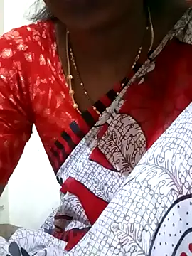 Snapshot of TeluguammayiMahi chatting on 03-11-25, 09:48 TeluguammayiMahi online show from 03-11-25, 09:48