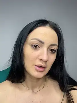 RaisaSalvi online show from 02-15-25, 06:12