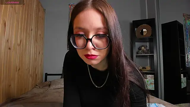 Alikka Shykitty online show from 03-21-25, 03:33