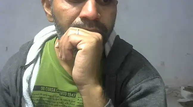 Snapshot of Nightservice27 chatting on 01-28-25, 03:57 Nightservice27 online show from 01-28-25, 03:57