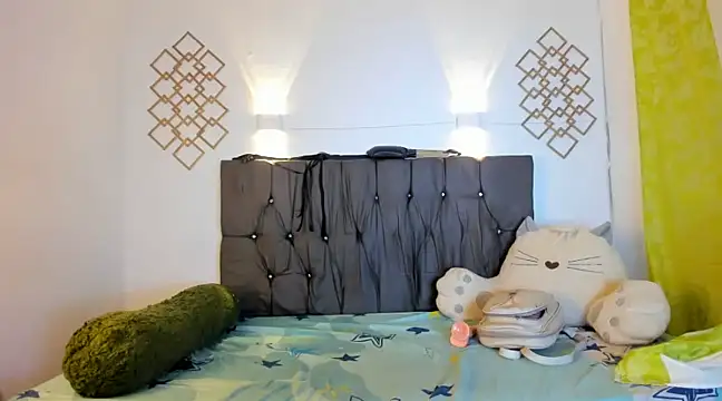 Snapshot of Nicol_TransGirl chatting on 02-25-25, 03:42 Nicol TransGirl online show from 02-25-25, 03:42