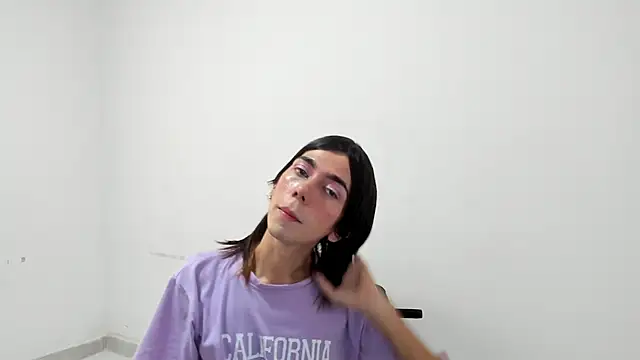 Snapshot of Nicol_TransGirl chatting on 03-16-25, 07:38 Nicol TransGirl online show from 03-16-25, 07:38