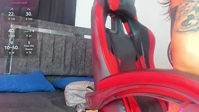 Snapshot of Nicol_TransGirl chatting on 12-05-25, 03:15 Nicol TransGirl online show from 12-05-25, 03:15