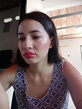 Snapshot of -Nicol chatting on 06-19-26, 03:05 -Nicol online show from 06-19-26, 03:05