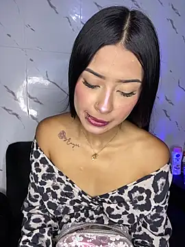 Miss karol online show from 03-20-25, 05:25