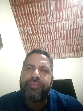 Snapshot of DOMINADOR5 chatting on 02-11-25, 04:13 DOMINADOR5 online show from 02-11-25, 04:13