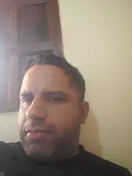 Snapshot of DOMINADOR5 chatting on 02-24-25, 12:48 DOMINADOR5 online show from 02-24-25, 12:48