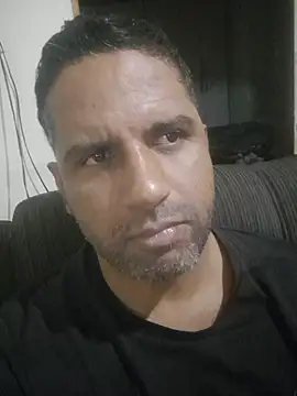 Snapshot of DOMINADOR5 chatting on 02-25-25, 02:03 DOMINADOR5 online show from 02-25-25, 02:03