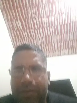 Snapshot of DOMINADOR5 chatting on 02-25-25, 05:08 DOMINADOR5 online show from 02-25-25, 05:08