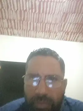 Snapshot of DOMINADOR5 chatting on 03-16-25, 02:10 DOMINADOR5 online show from 03-16-25, 02:10