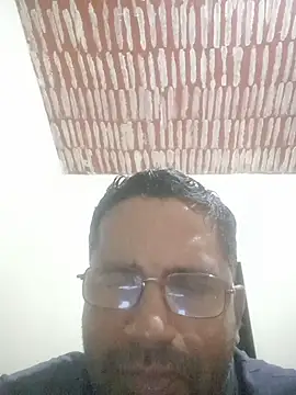 Snapshot of DOMINADOR5 chatting on 03-22-25, 04:35 DOMINADOR5 online show from 03-22-25, 04:35