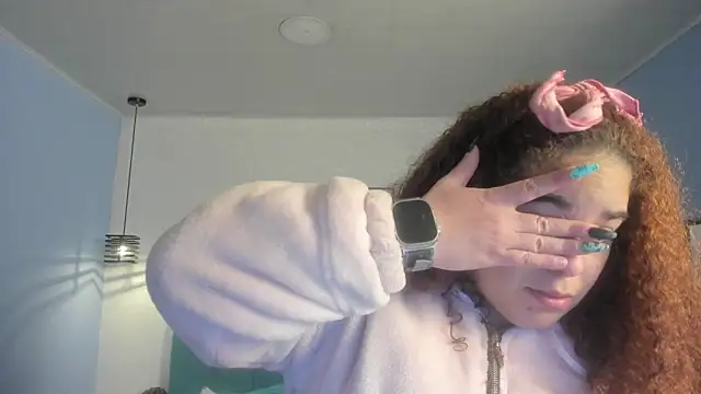 ninna curly online show from 11-14-25, 04:00