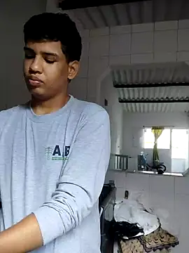 Snapshot of Santiago-Thompson chatting on 02-13-25, 03:46 Santiago-Thompson online show from 02-13-25, 03:46