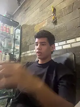 Snapshot of Santiago-Thompson chatting on 10-27-25, 04:33 Santiago-Thompson online show from 10-27-25, 04:33