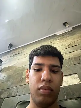 Snapshot of Santiago-Thompson chatting on 12-04-25, 11:02 Santiago-Thompson online show from 12-04-25, 11:02