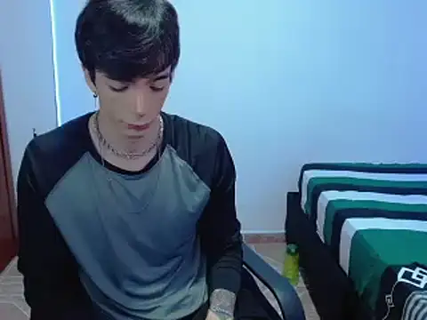 Snapshot of H3ll_B0I chatting on 03-02-25, 02:08 H3ll B0I online show from 03-02-25, 02:08