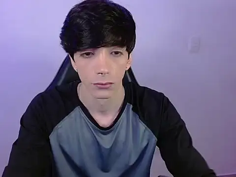 Snapshot of H3ll_B0I chatting on 01-06-26, 03:54 H3ll B0I online show from 01-06-26, 03:54