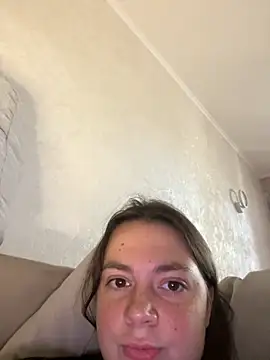 DearAlise online show from 10-08-25, 10:02